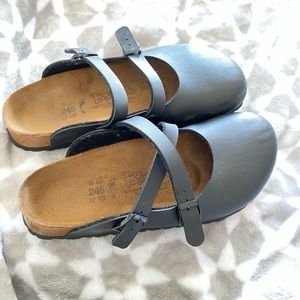 Birki’s 245 Black Clogs From Birkenstock